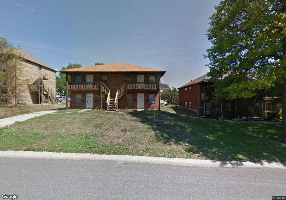 733 NW Mock Ave unit A, Blue Springs, MO 64015 - photo 1