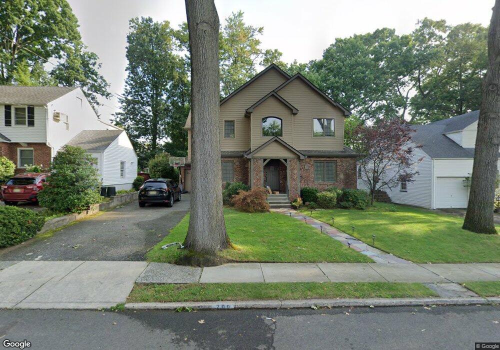 299 Briarcliff Rd, Teaneck, NJ 07666 - photo 1