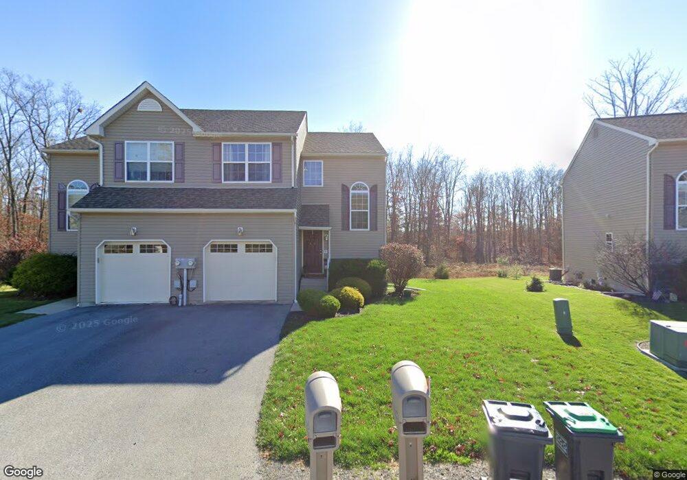 8 Nicholas Court Dr, Drums, PA 18222 - photo 1