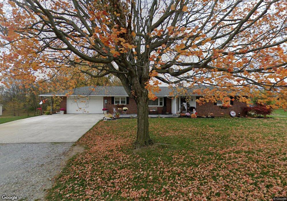 707 Wheeler Ln, Wapakoneta, OH 45895 - photo 1