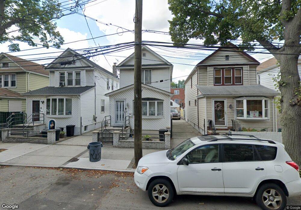 10750 101st St, Ozone Park, NY 11417 - photo 1