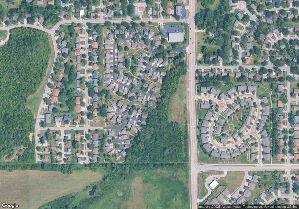 3576 SW Willow Brook Dr, Topeka, KS 66614 - photo 1