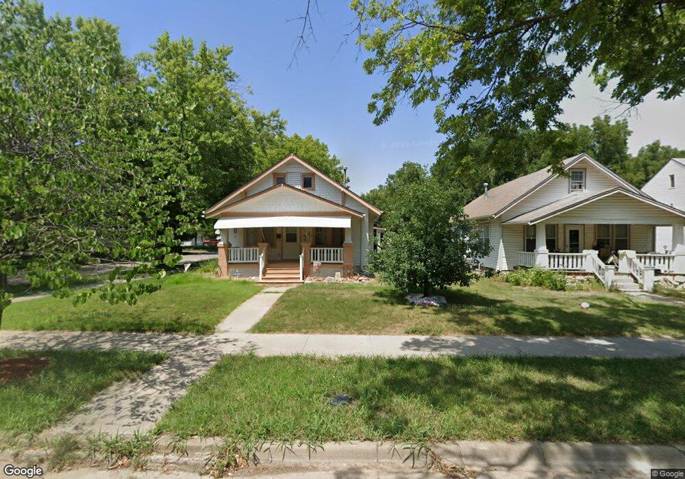 1530 Pierre St, Manhattan, KS 66502 - photo 1