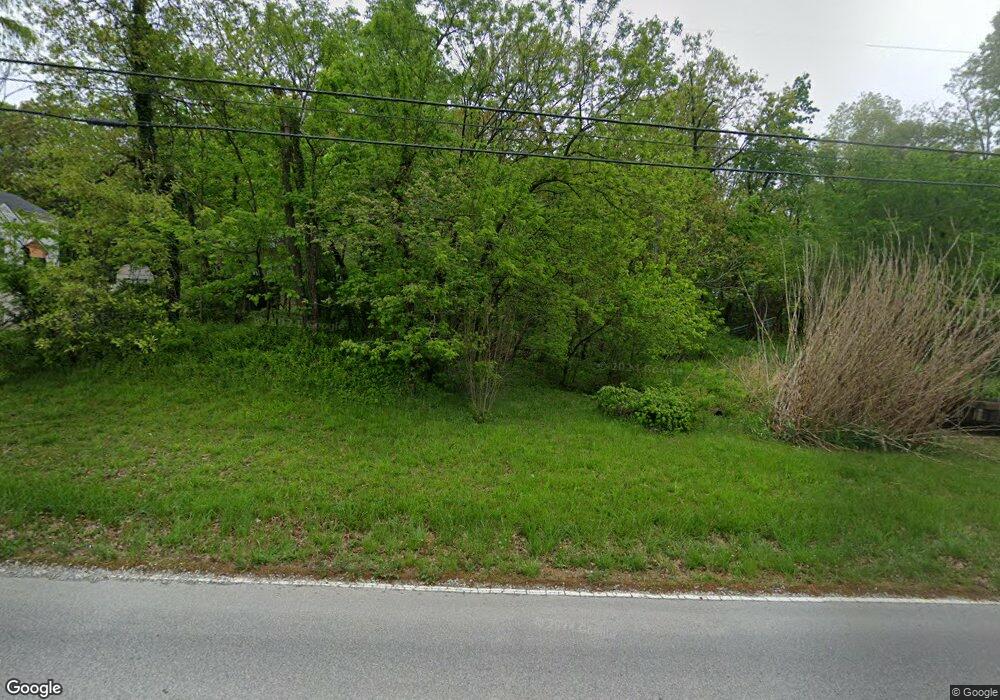 302 Captain Frank Rd, New Albany, IN 47150 - photo 1