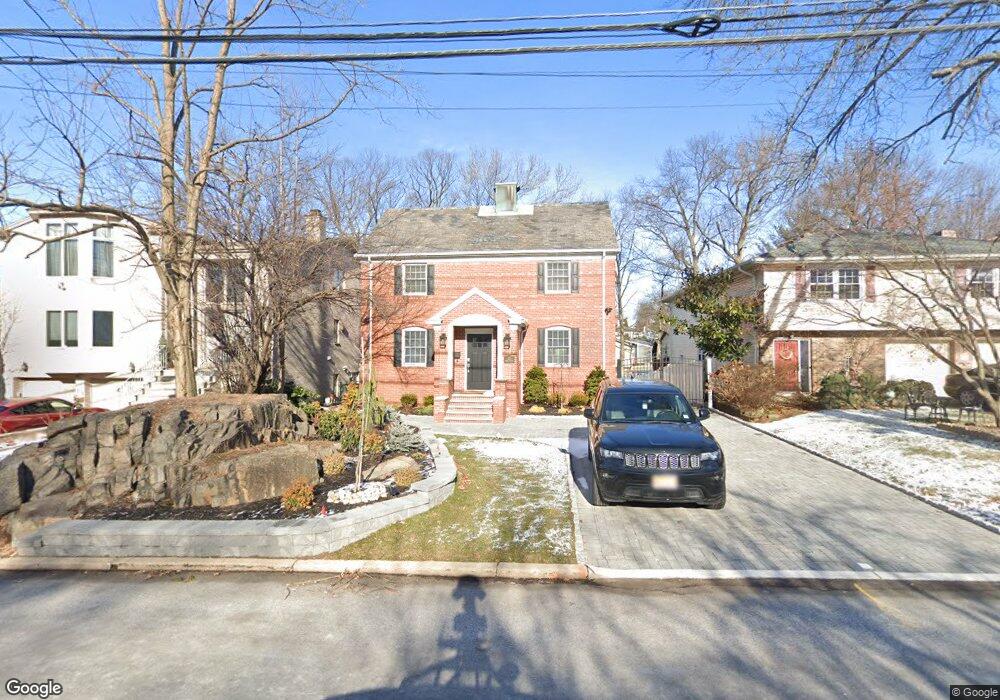 37 Irving Ave, Englewood Cliffs, NJ 07632 - photo 1