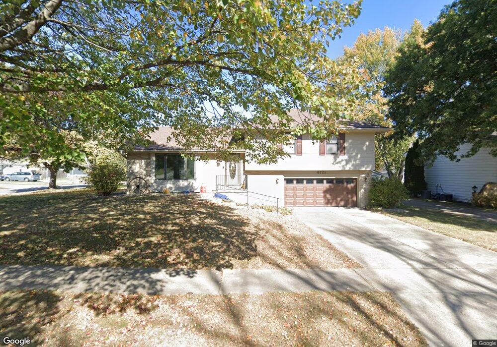 4721 Valdez Dr, Des Moines, IA 50310 - photo 1