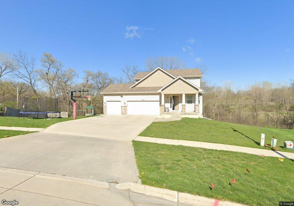 1171 W 22nd St S, Newton, IA 50208 - photo 1