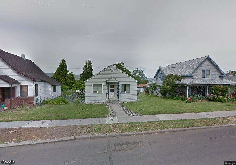 609 E 11th St, the Dalles, OR 97058 - photo 1