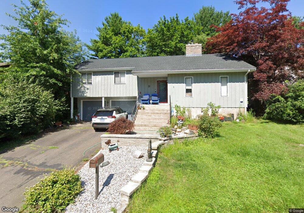 11 Yellow Birch Rd, Middletown, CT 06457 - photo 1