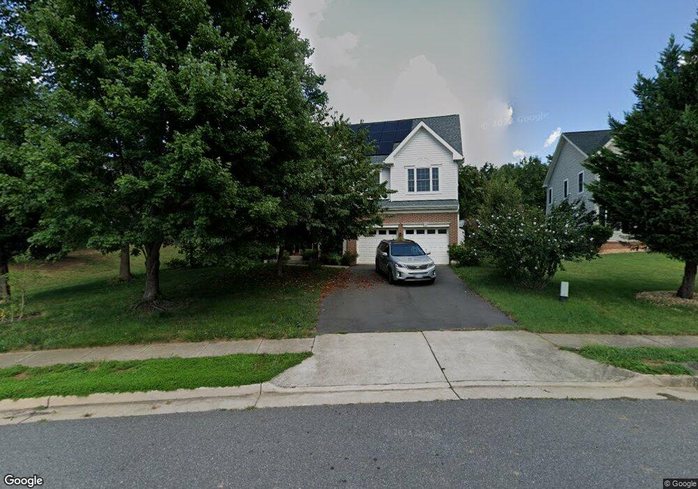 3360 Lady Catherine Cir, Triangle, VA 22172 - photo 1