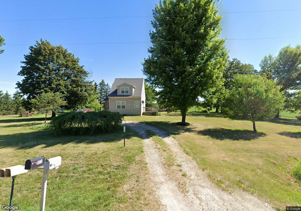 4577 Urbana Rd, Center Point, IA 52213 - photo 1