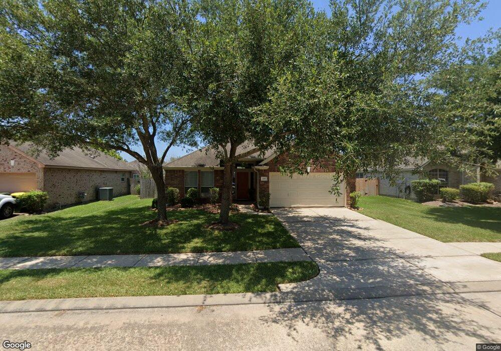 4601 Cedar Hill Dr, Pearland, TX 77584 - photo 1