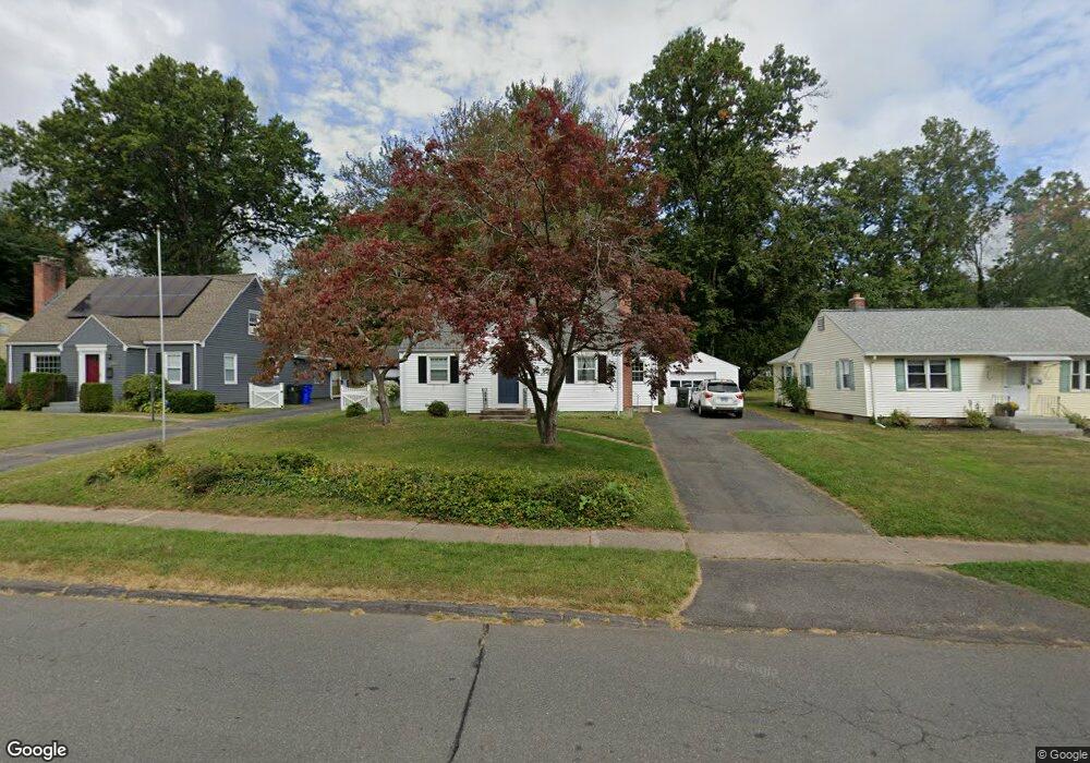 284 Beechwood Rd, West Hartford, CT 06107 - photo 1