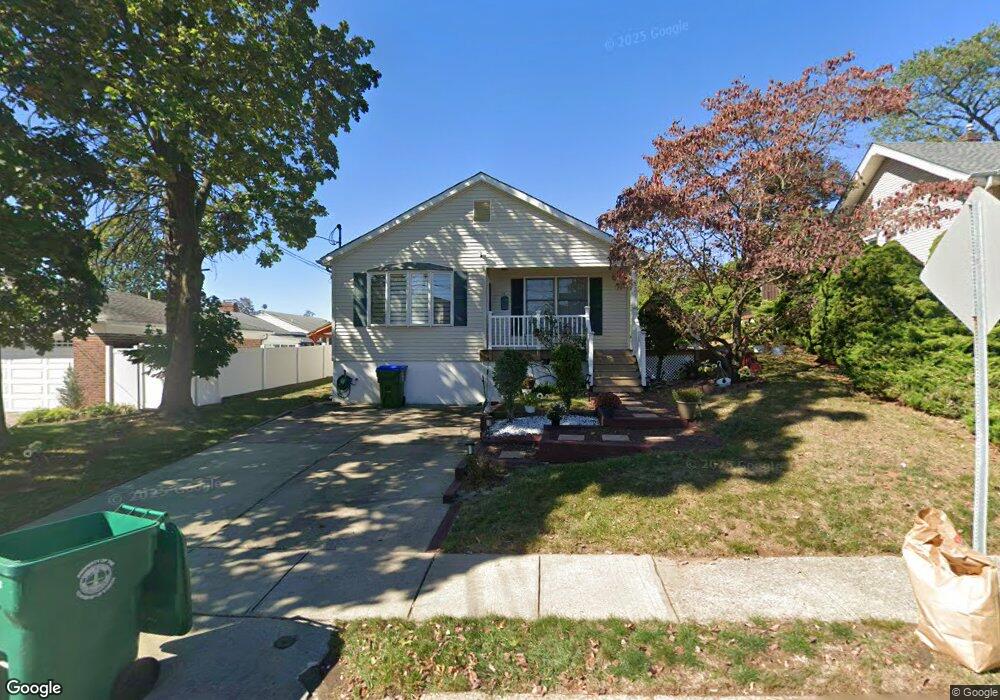 11 Edgegrove St, Edison, NJ 08837 - photo 1