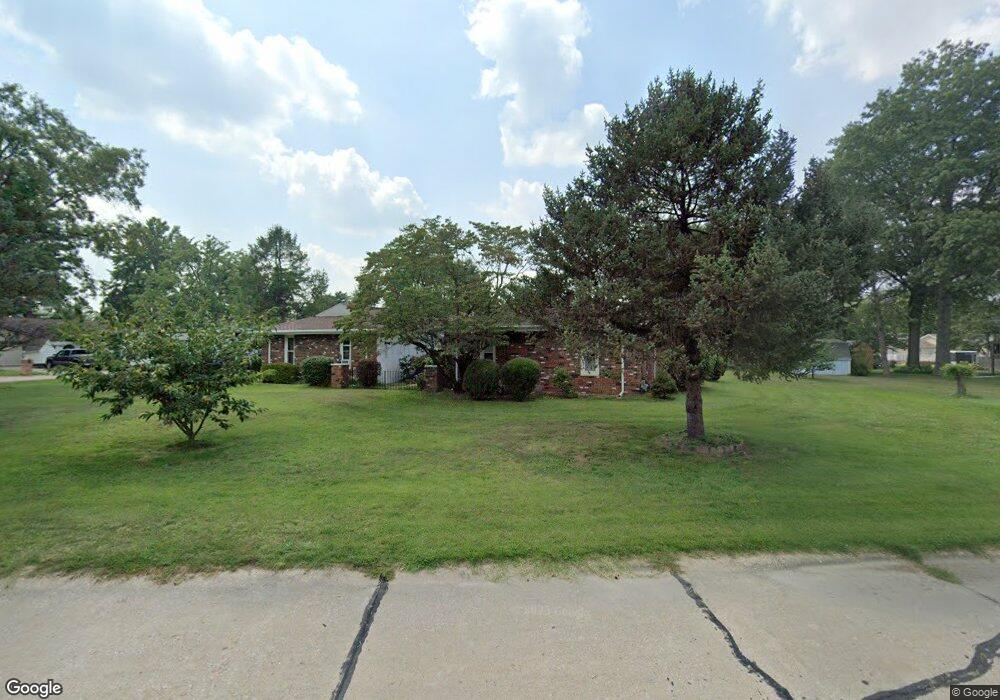 166 Sandy Shore Dr, Granite City, IL 62040 - photo 1