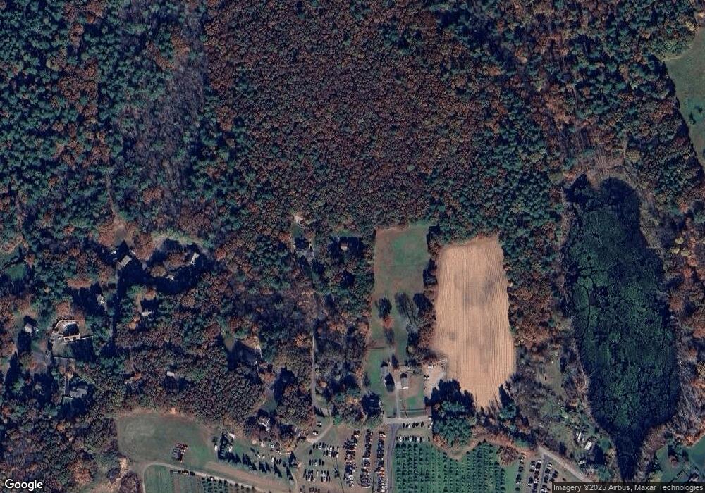 38 Vine St, Franklin, MA 02038 - photo 1