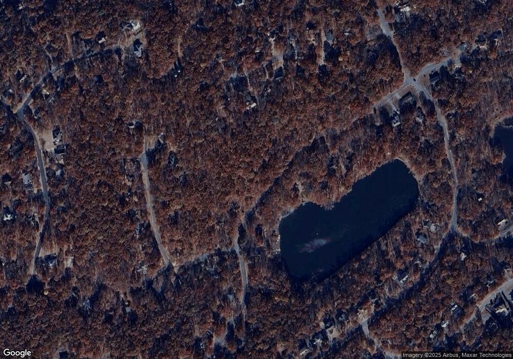 455 Lakeside Dr, East Stroudsburg, PA 18301 - photo 1