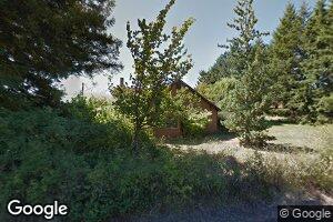 752 Mathis Hill Rd, Yoncalla, OR 97499