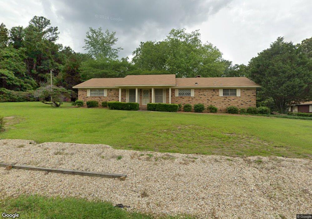 49 Calhoun Circle Dr, Laurel, MS 39443 - photo 1