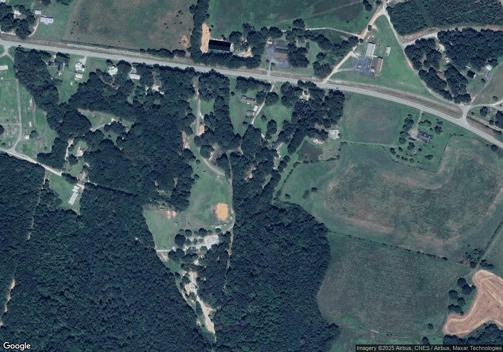 433 E Railroad St, Bowman, GA 30624 - photo 1