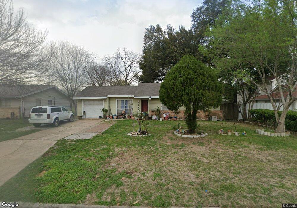 522 W Obion Rd, Houston, TX 77091 - photo 1