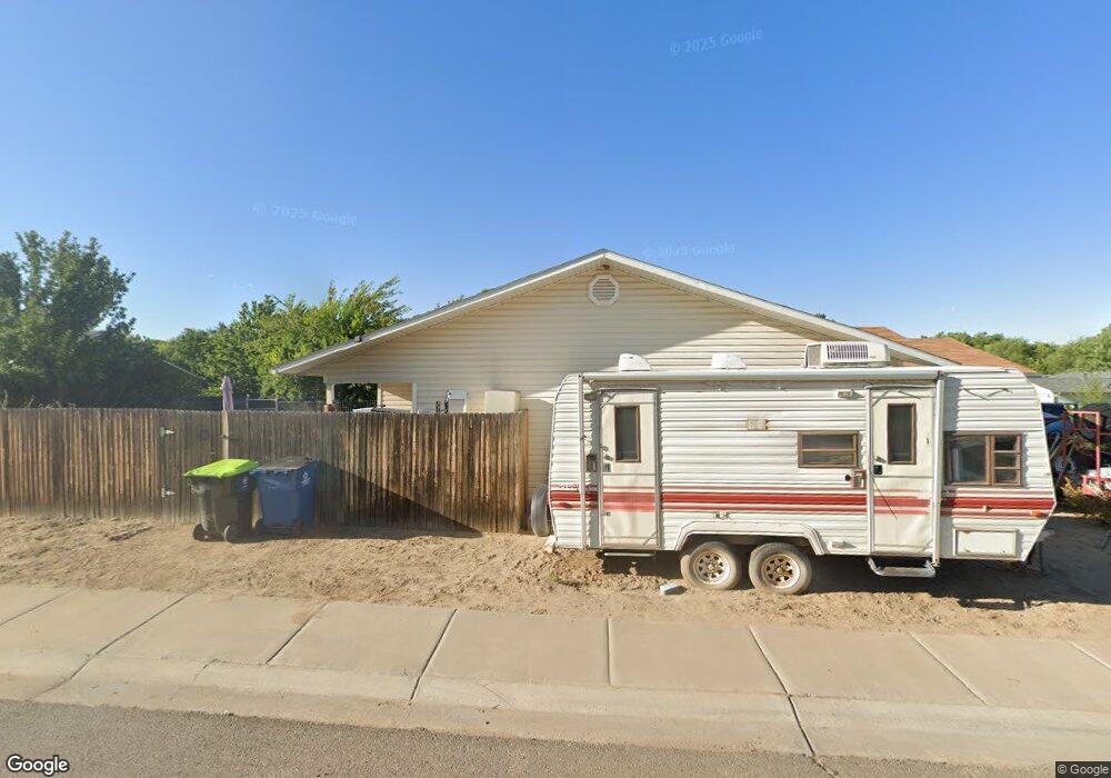 504 Ginger St, Bloomfield, NM 87413 - photo 1