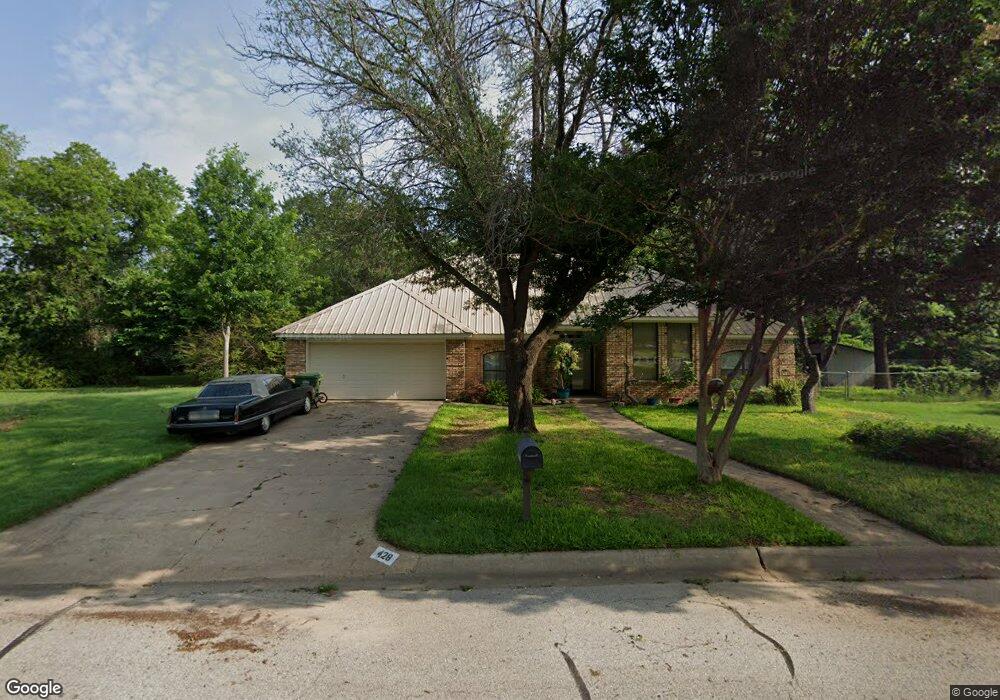 428 Huggins Dr, Springtown, TX 76082 - photo 1