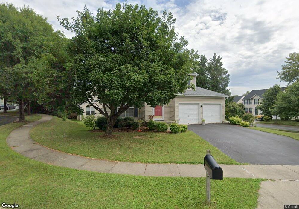 1 Village Green Ct, Germantown, MD 20876 - photo 1