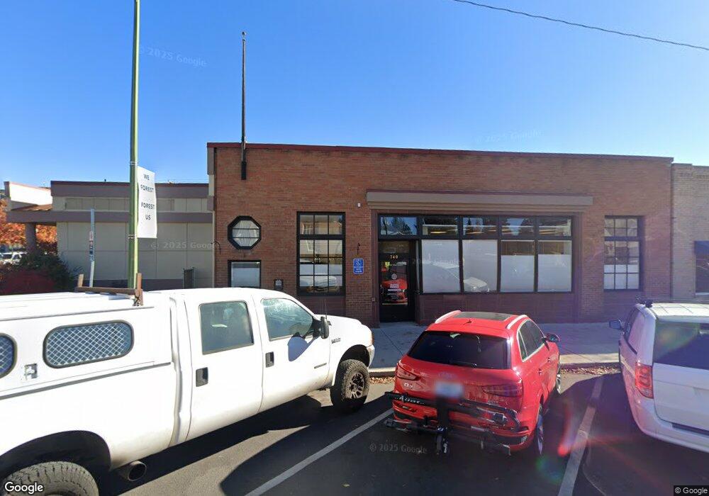 639 NW Franklin Ave, Bend, OR 97703 - photo 1