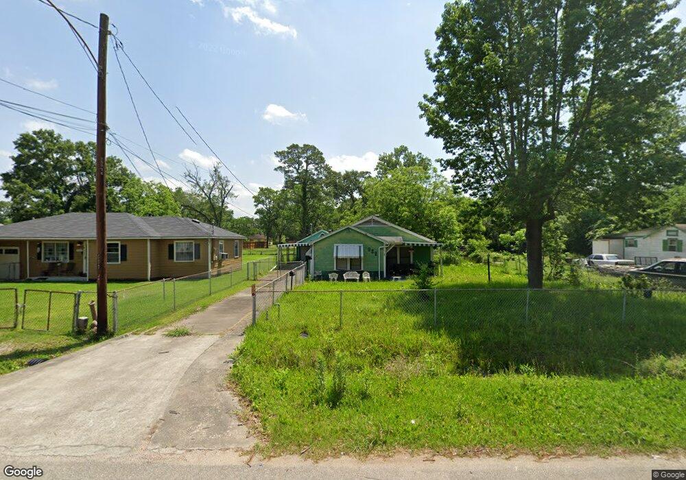 9022 Lanewood Dr, Houston, TX 77016 - photo 1