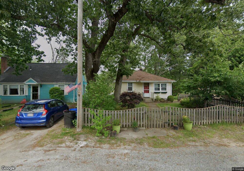 13 Hemlock St, Worcester, MA 01602 - photo 1