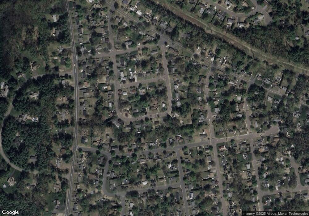 34 Kenneth Rd, Easthampton, MA 01027 - photo 1