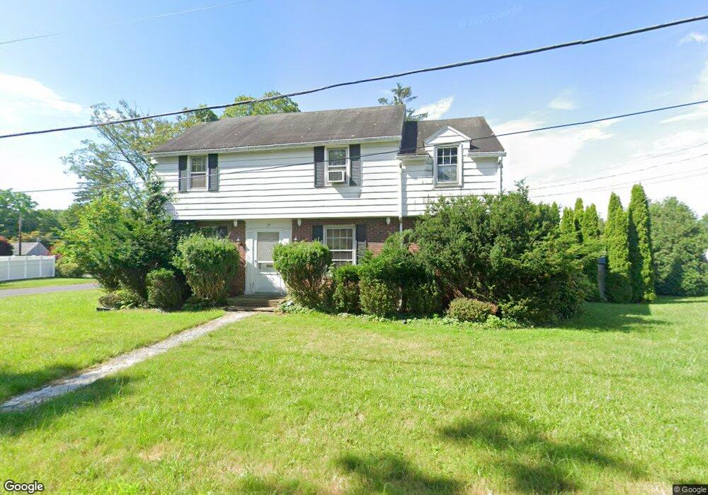 19 Maple St, Mountain Top, PA 18707 - photo 1