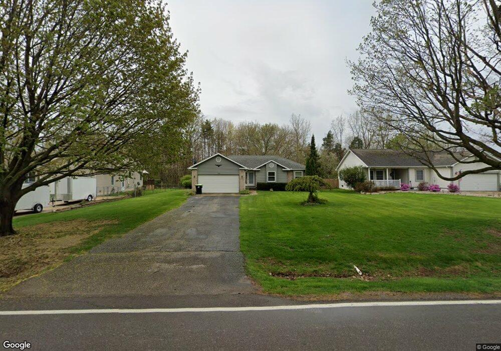 9291 Hill Rd, Swartz Creek, MI 48473 - photo 1