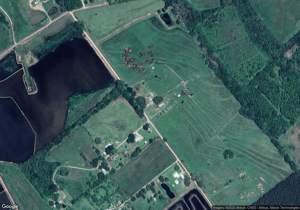 207 C C Hudson Dr, Eunice, LA 70535 - photo 1