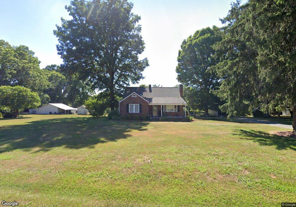 1122 Tory Ln, Asheboro, NC 27205 - photo 1