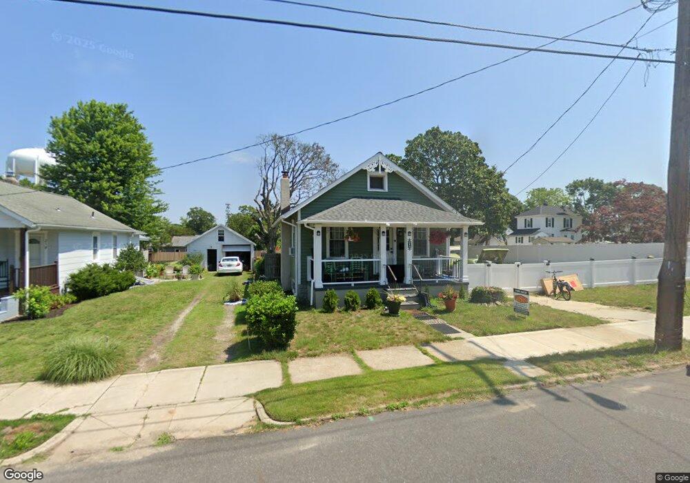 215 W Connecticut Ave, Somers Point, NJ 08244 - photo 1