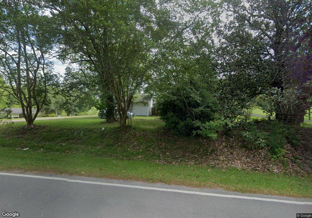 694 Reid Rd, Laurel, MS 39443 - photo 1