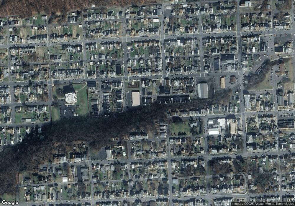 1126 W Lynn St, Coal Township, PA 17866 - photo 1