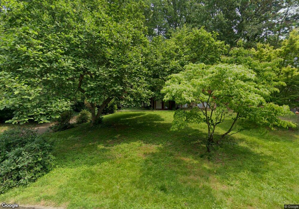 3307 Edenvale Rd, Fairfax, VA 22031 - photo 1