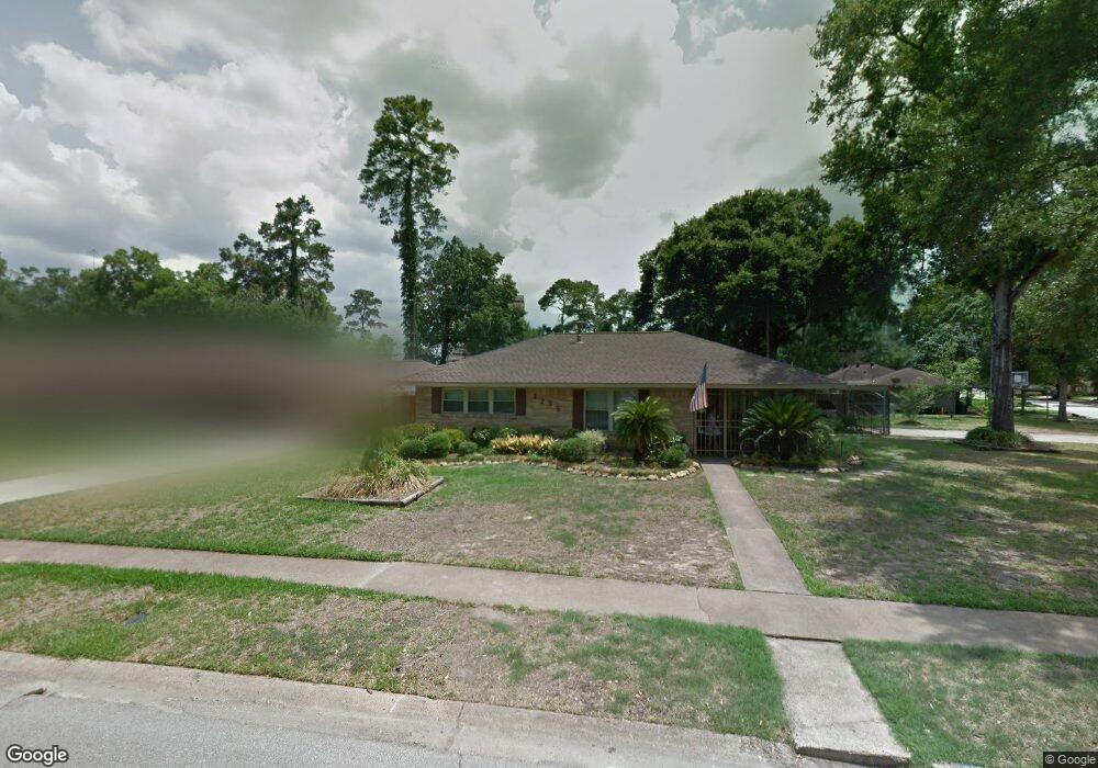 1235 Stonecrest Dr, Houston, TX 77018 - photo 1