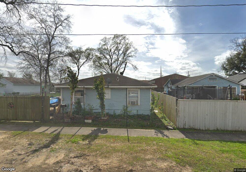 3928 Linder St, Houston, TX 77026 - photo 1