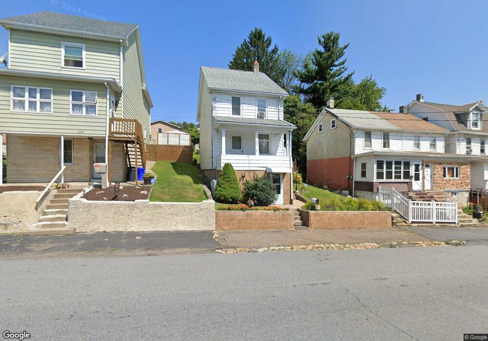 929 E Diamond Ave, Hazleton, PA 18201 - photo 1