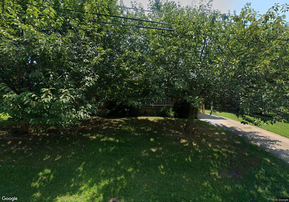 5813 Hanna Rd, Sykesville, MD 21784 - photo 1