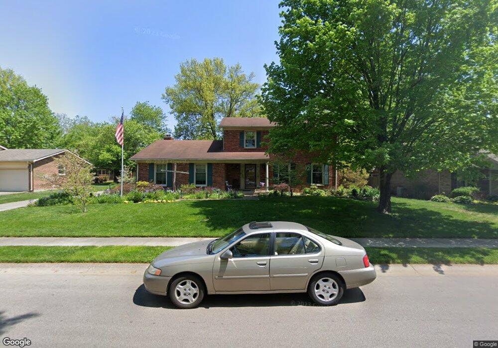 1107 Doebrook Dr, New Albany, IN 47150 - photo 1