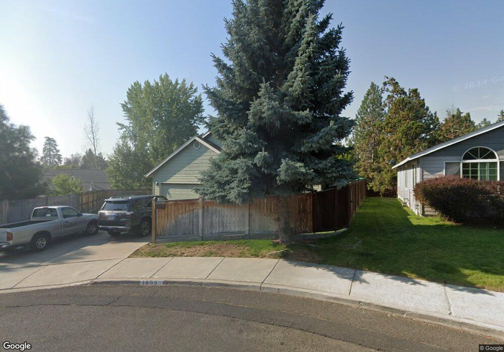 1663 NE Redrose Ct, Bend, OR 97701 - photo 1