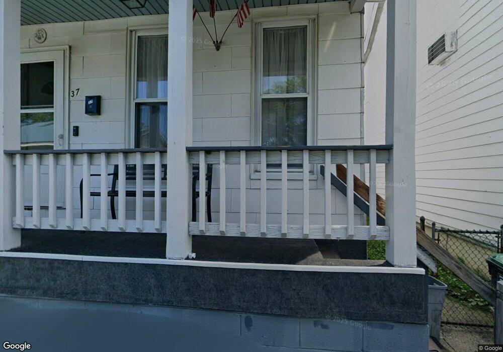 37 Schuylkill Ave, Tamaqua, PA 18252 - photo 1