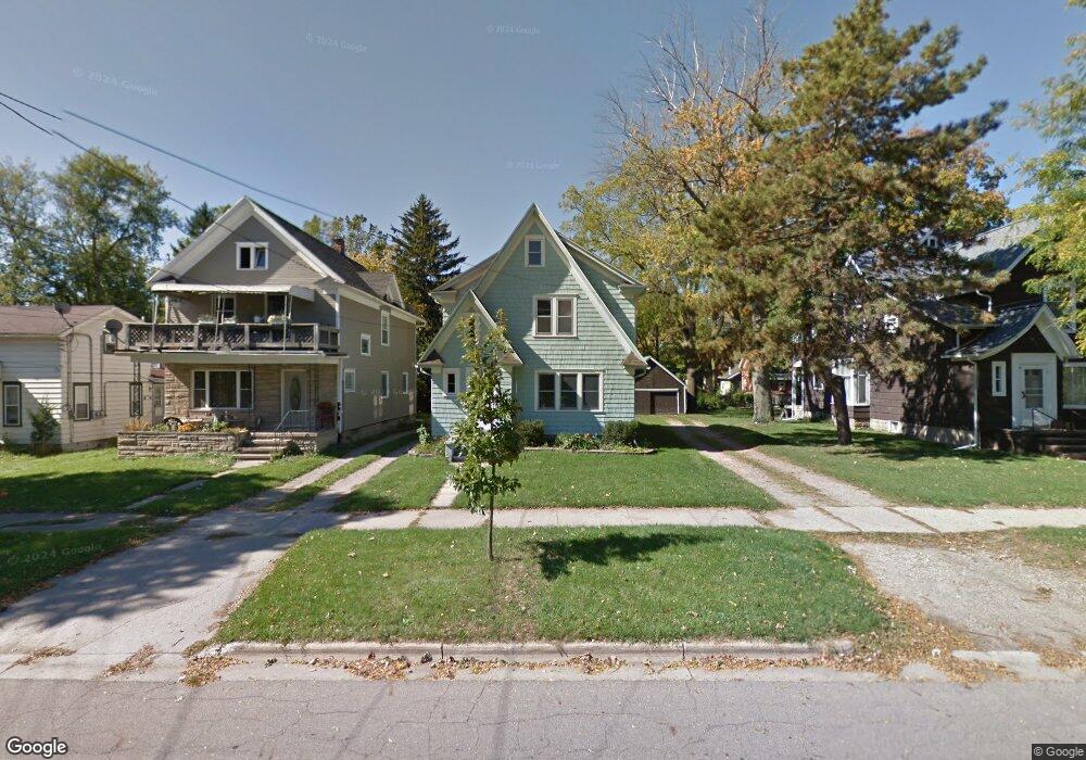 923 N Walnut St, Lansing, MI 48906 - photo 1