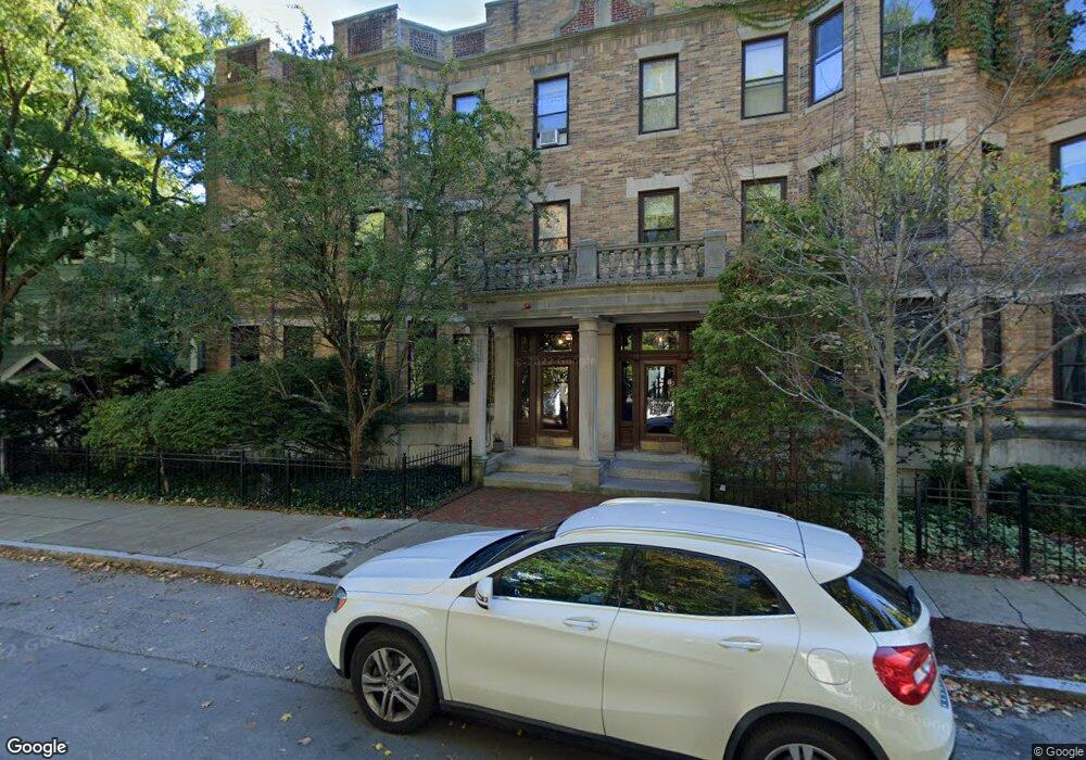 47 Mason Terrace unit 3, Brookline, MA 02446 - photo 1