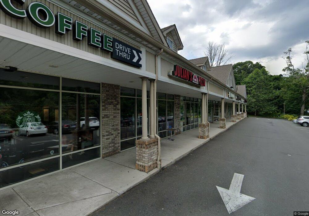 525 Main St, Monroe, CT 06468 - photo 1